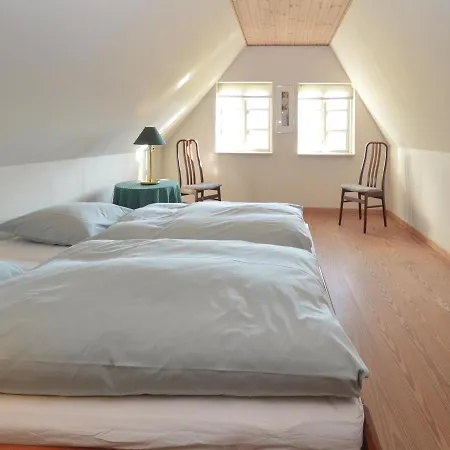 Three-bedroom Holiday In Prasto * Præstø
